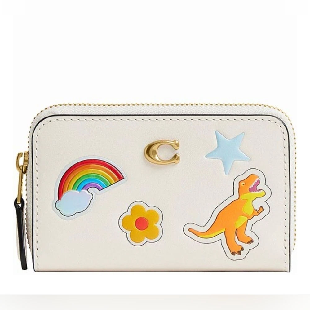 Coach Essential Small Zip Around Card Case With Sticker Print